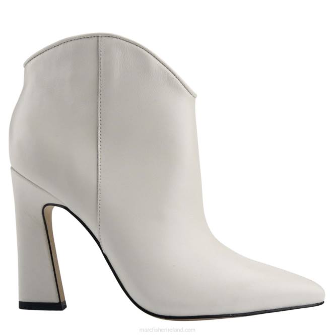 Chic Cream Leather Masina Ankle Bootie Marc Fisher Women L2XH89